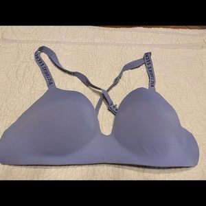 Victoria’s Secret bra. No underwire. Gently used.